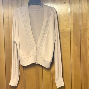 Free People V Neck Cardigan with 3 bottom snap closures. Sz Xl